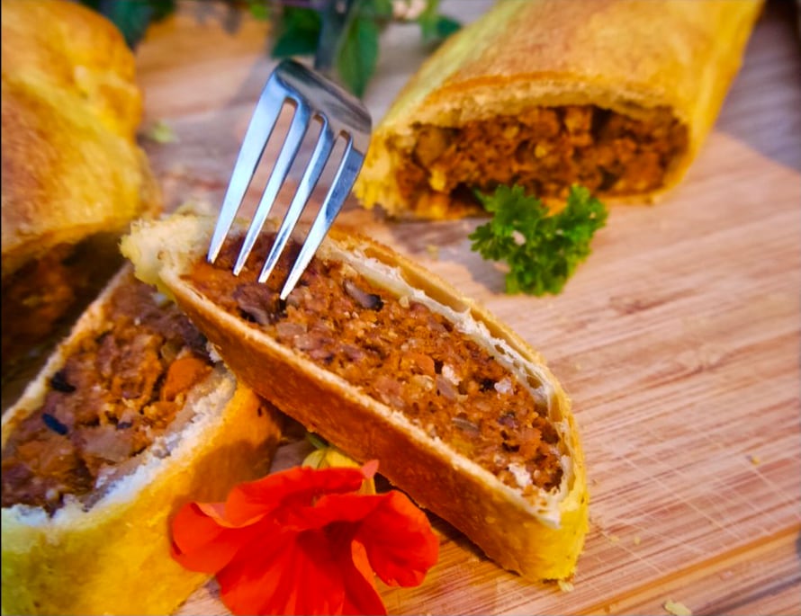 Veganer Linsenbraten im Blätterteig - Kathy&amp;#39;s Green Kitchen